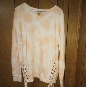 Women's sweater